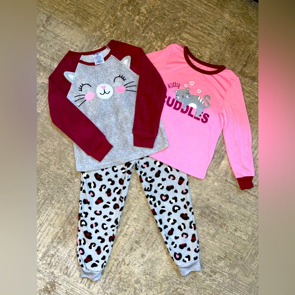 3/$15 NWOT 𝑮𝒊𝒓𝒍𝒔 𝑭𝒂𝒗𝒐𝒓𝒊𝒕𝒆 𝑷𝑱𝒔 by Members Mark